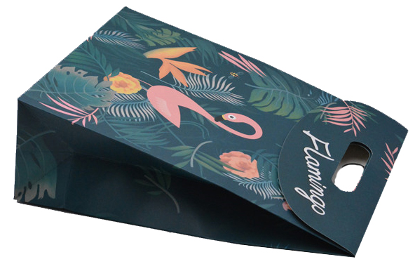 kendinden-tutma-sapli-karton-canta